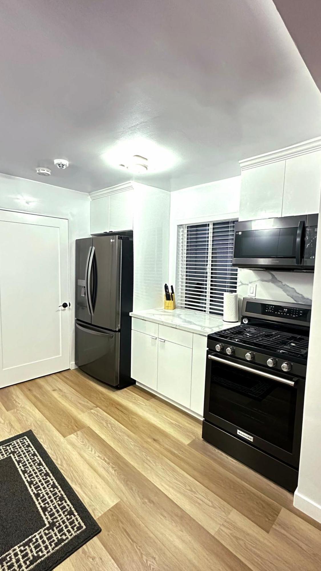 Modern 2Br Stylish & Cozy Unit Bed & Breakfast Los Angeles Exterior foto