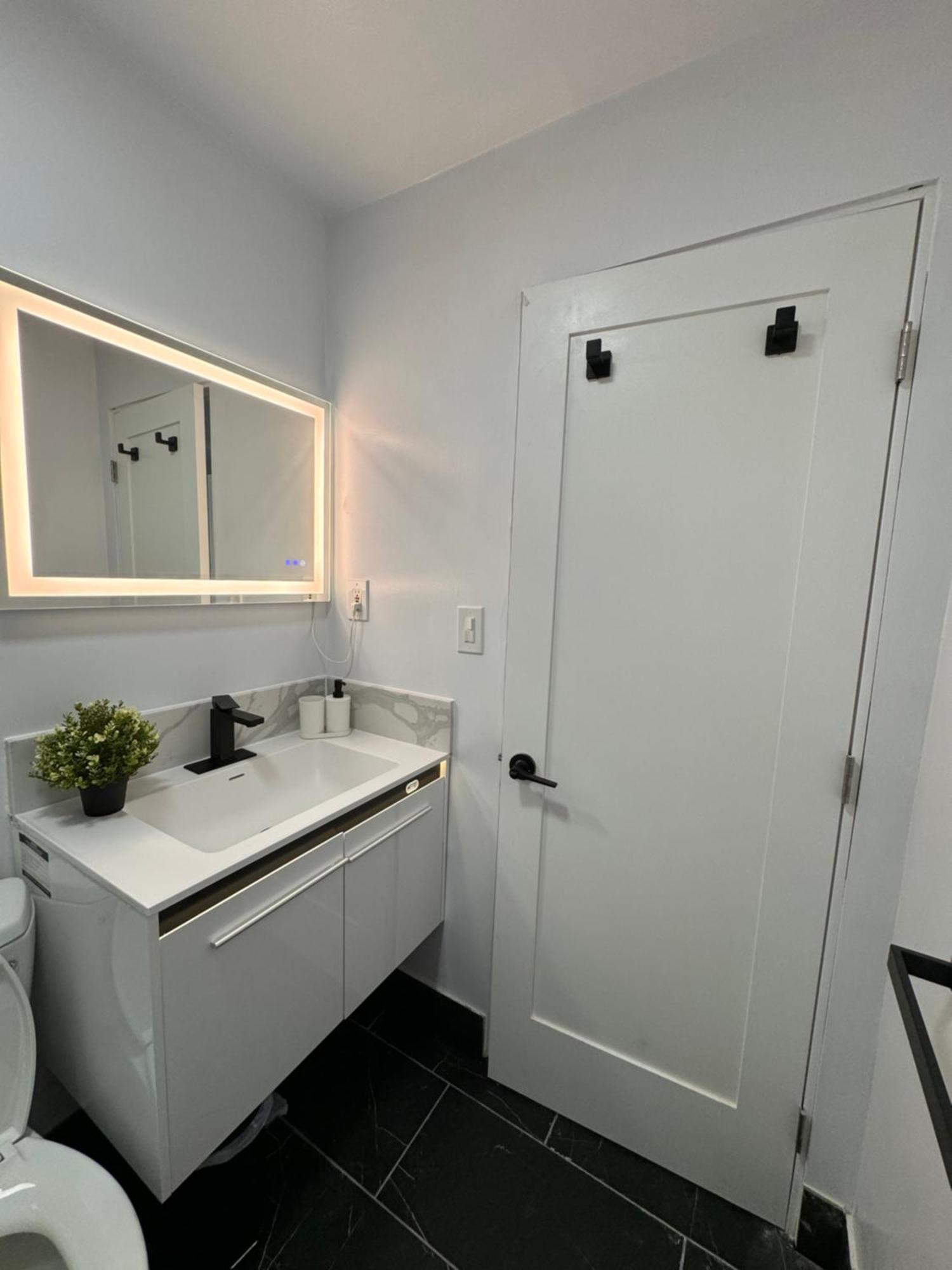 Modern 2Br Stylish & Cozy Unit Bed & Breakfast Los Angeles Exterior foto