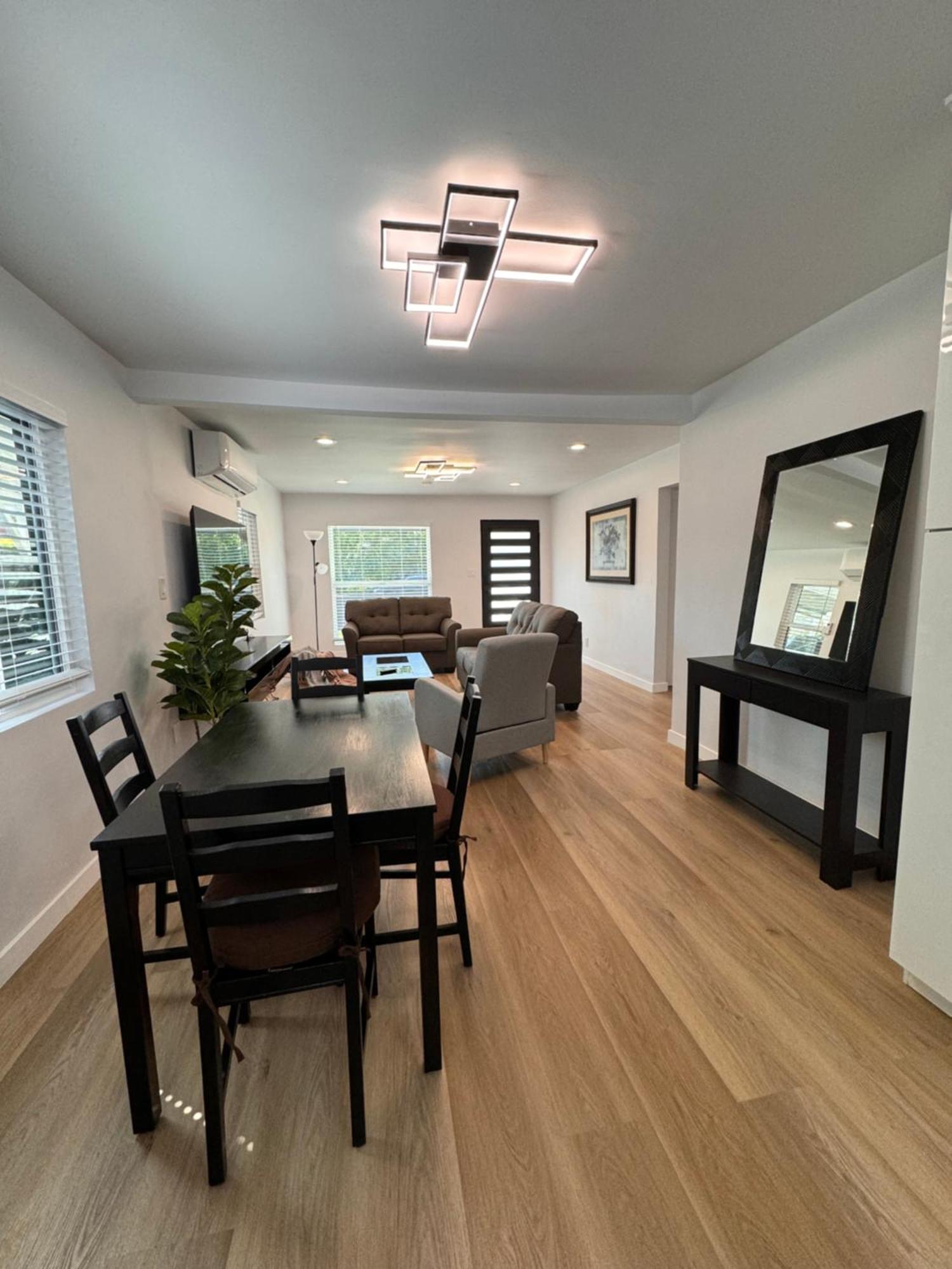 Modern 2Br Stylish & Cozy Unit Bed & Breakfast Los Angeles Exterior foto